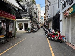 Bán nhà đẹp hẻm 149 lê thị riêng, bến thành q1 (4.2*25m) thang máy, giá cực kì tốt