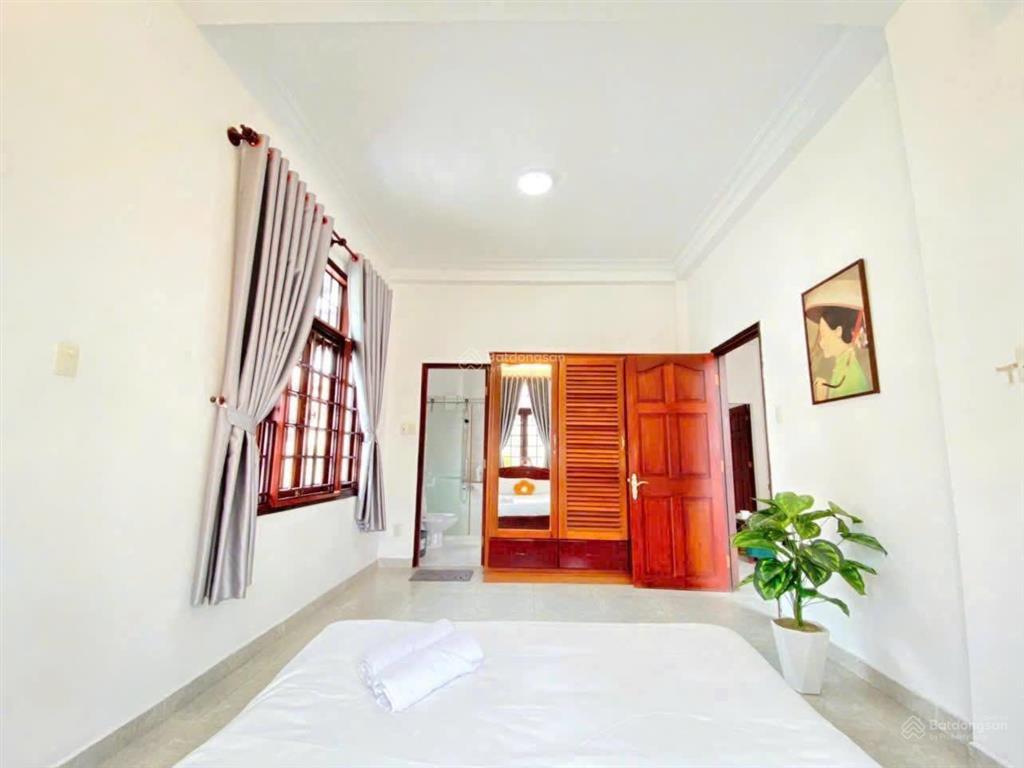 Cho thuê villas 700m2 nguyễn ư dĩ  thảo điền, không gian đẹp cao cấp.