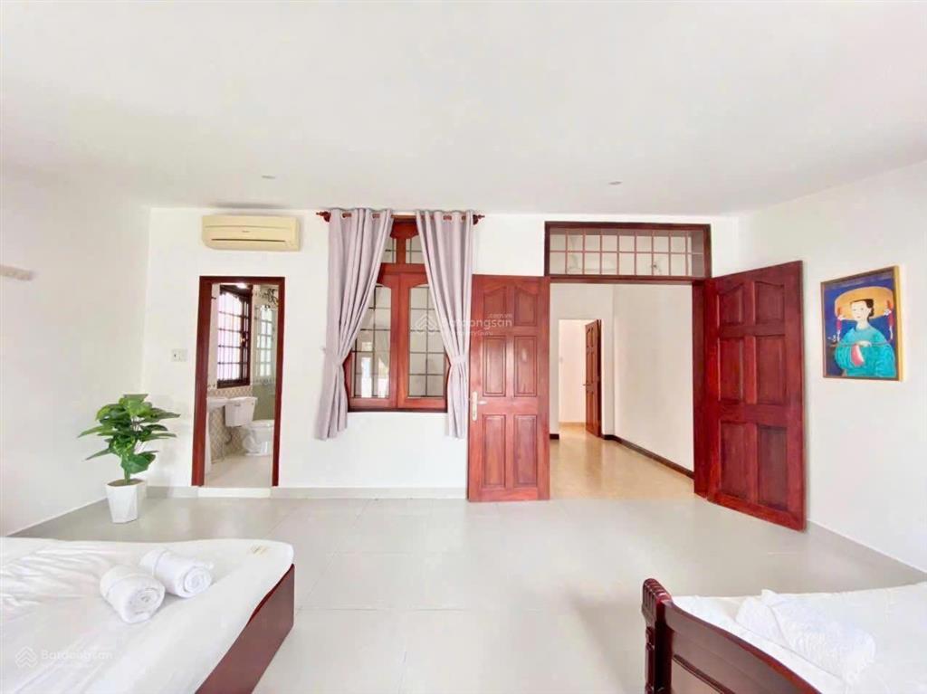 Cho thuê villas 700m2 nguyễn ư dĩ  thảo điền, không gian đẹp cao cấp.