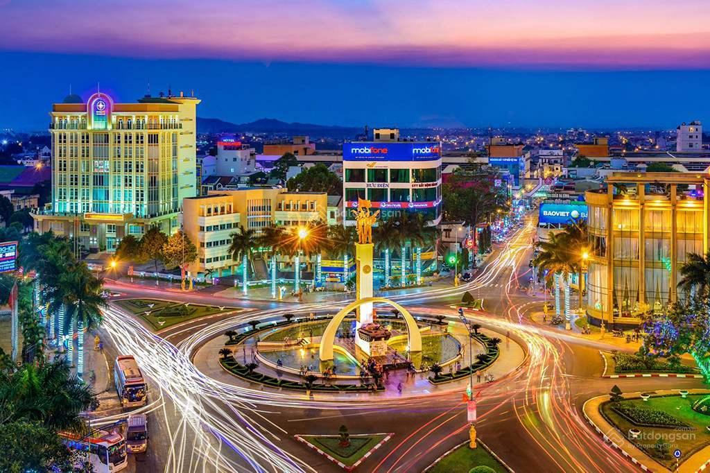 Quỹ đất vàng hiếm giữa trung tâm tp. buôn ma thuột dtcn 789m²  ngay ngã 6 xe tăng (17*32m)
