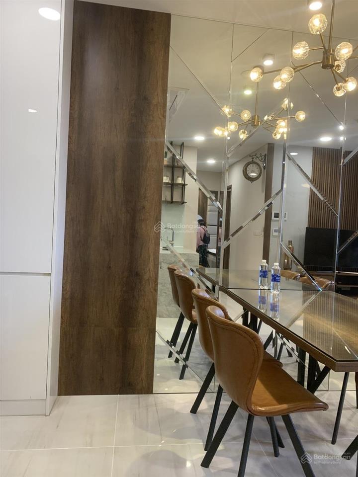 Bán căn hộ penhouse central plaza, 91 phạm văn hai, 250m2, 3pn, căn vip, giá 16,5 tỷ ll 0933 722 ***