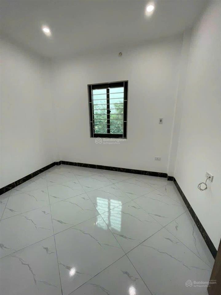 Rẻ nhất hà nội !! chỉ 2.x tỷ có nhà xây mới cực đẹp. đầu tư cho thuê tốt chỉ cần 1 tỷ là nhận nhà