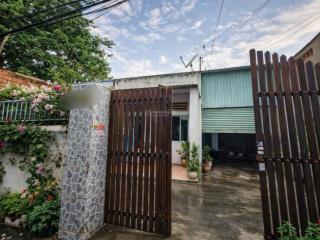 Bán nhà cạnh khu công nghệ cao, 171m2, ngang 8m, chỉ 4.x tỷ