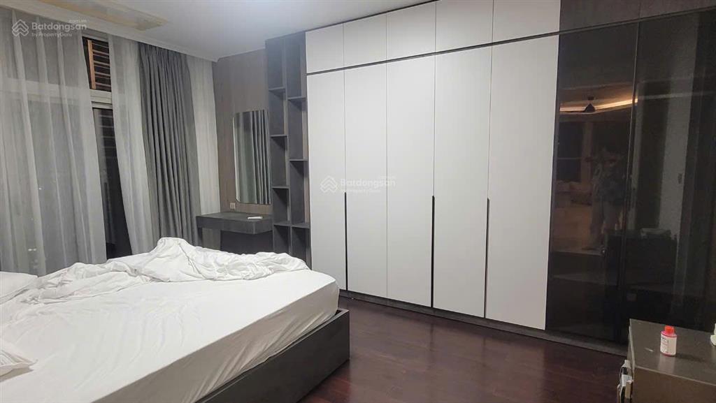 Bán căn hộ 172m2 tháp c3 mandarin cầu giấy