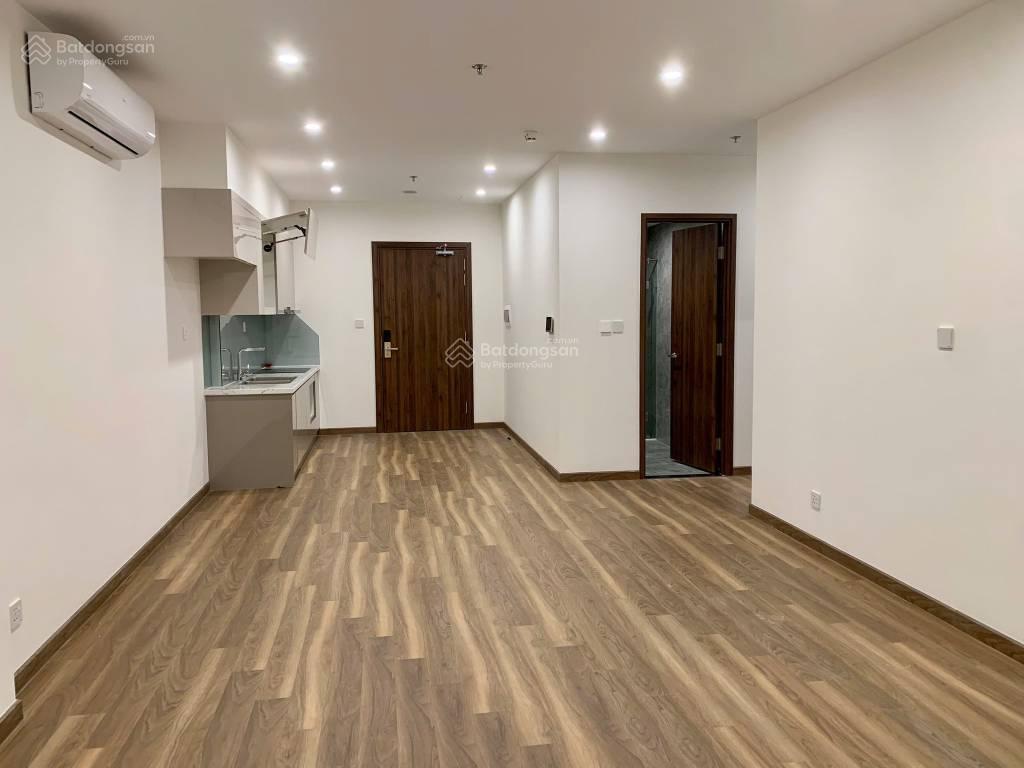 Cho thuê căn hộ 2pn, 2wc ban công đông nam ở ngay (the zurich 2)
