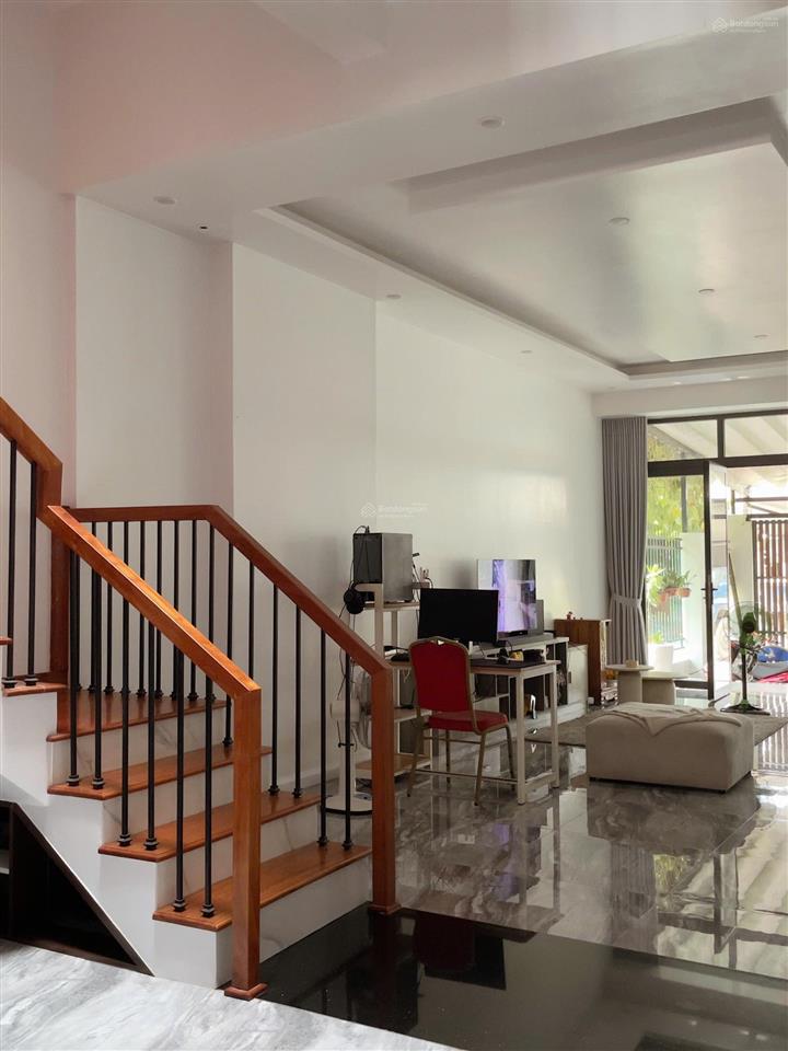 Nhà 1tret 2lau 4p ngủ . đường dương văn dương phú mỹ tphcm , mặt tiền đường nhựa thiết kế hiện đại,
