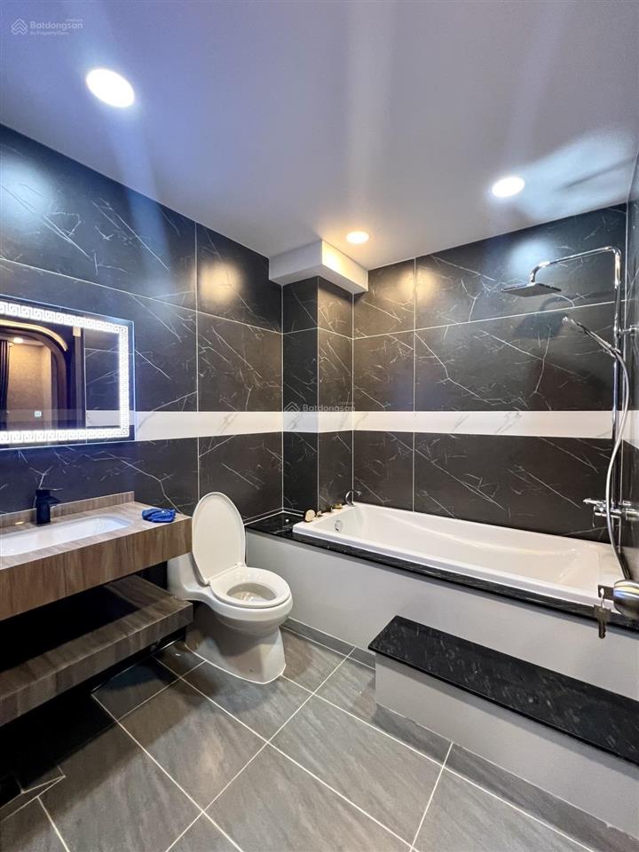 Hẻm xh thông 6m tân hương  tân phú 4 tầng 64m2 giá 9,8 tỷ