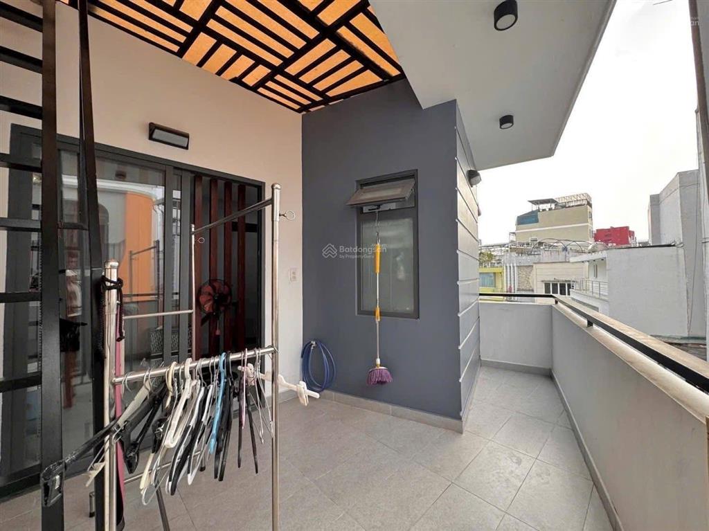 Nhà đẹp hẻm xe hơi  4 tầng  gần mặt tiền  khu phan xích long  phú nhuận  nhỉnh 7 tỷ