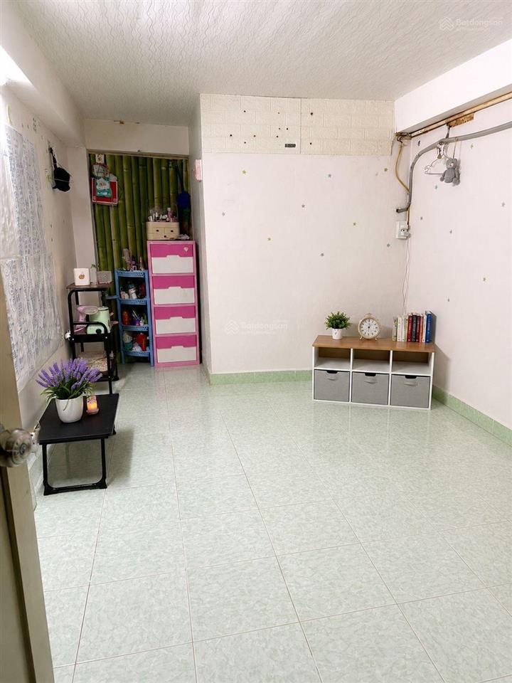 Thông 10m ra mặt 3 tầng 44,2m2 đang cho thuê 8.5 triệuchỉ 5.5tỷ.