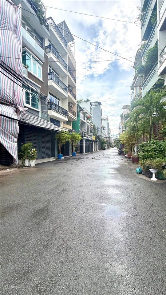 Thông 10m ra mặt 3 tầng 44,2m2 đang cho thuê 8.5 triệuchỉ 5.5tỷ.