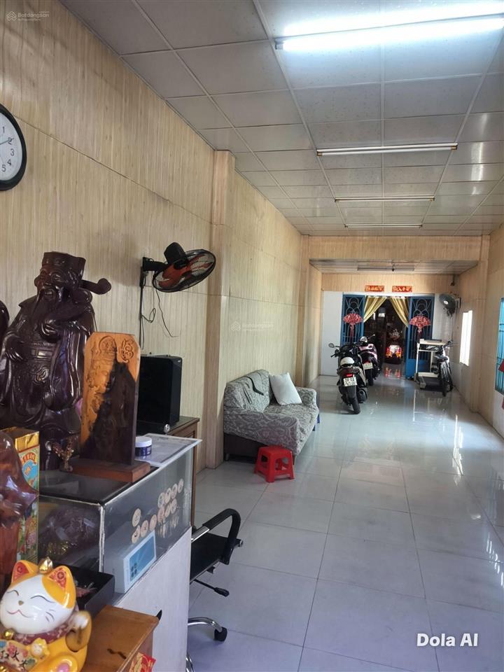 Bán nhà mặt tiền lê văn lương, phường tân phong, quận 7, diện tích sử dụng 162 m2. công nhận 102 m2