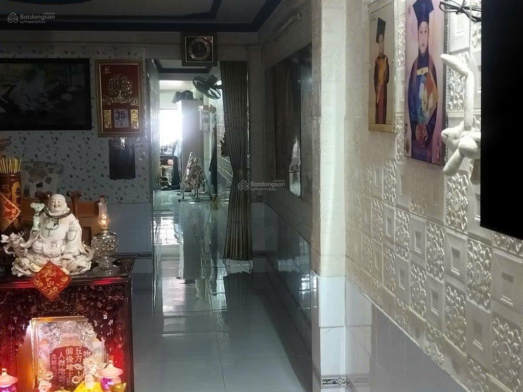 Bán nhà mặt tiền lê văn lương, phường tân phong, quận 7, diện tích sử dụng 162 m2. công nhận 102 m2
