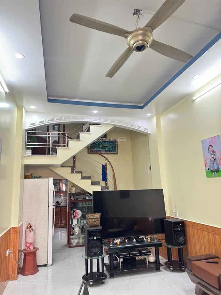 Siêu phẩm 4 tầng tô vũ phố tây văn cao