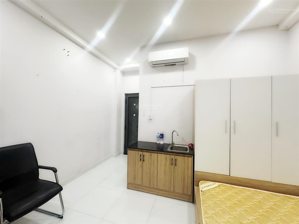 Cho thuê studio cửa sổ trời ngay chợ bà chiểu  thuận tiện di chuyển các quận trung tâm