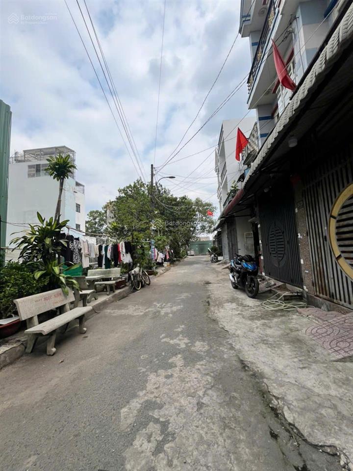 Nhà sổ hồng riêng  hẻm xe tải  hiệp thành  quận 12 giá tốt