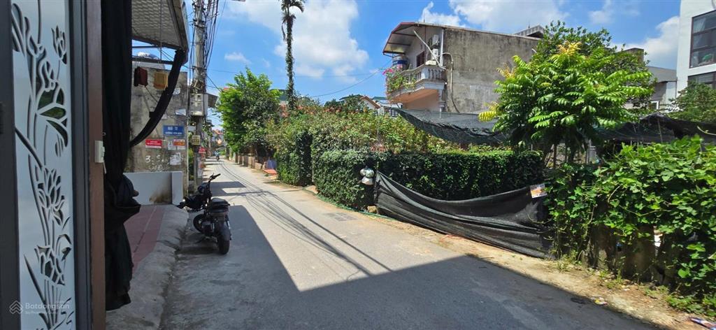 Bán đất mặt đường yên bình  hòa bình, phường yên nghĩa (tổ 16) hà nội. 258.3m2, mt 10m, miễn tg