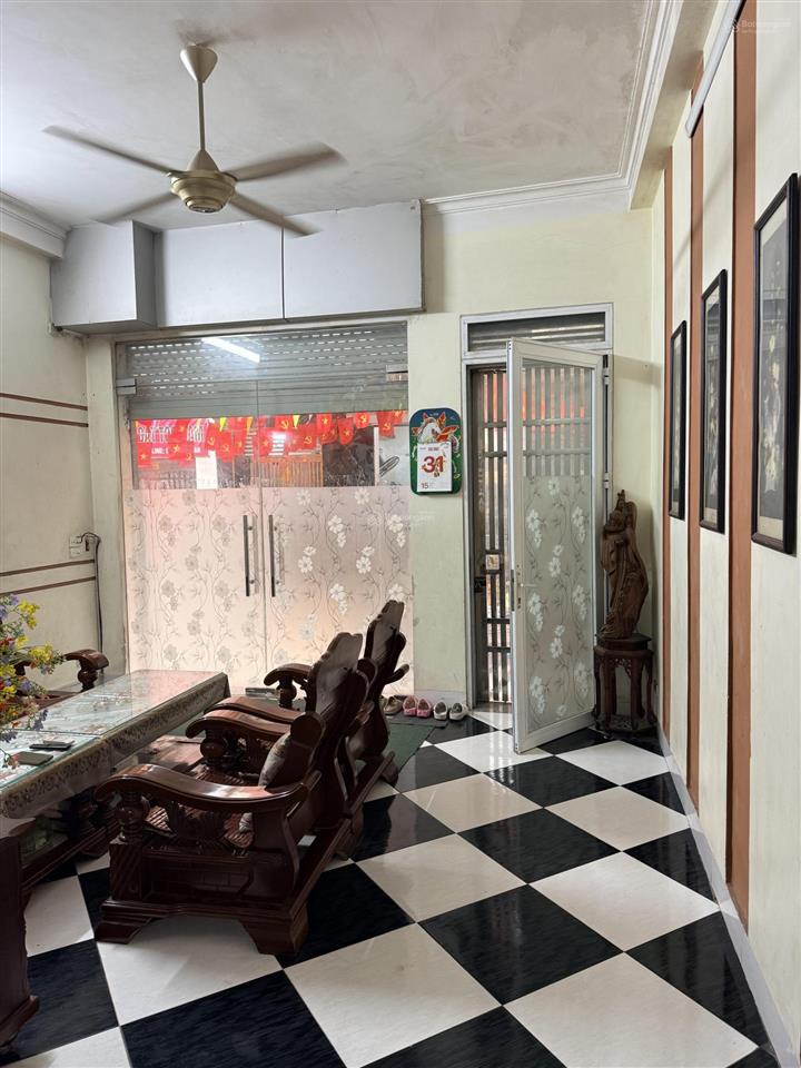 Bán nhà trần duy hưng, giá tốt với 50m2, 4 tầng giá 12,8 tỷ