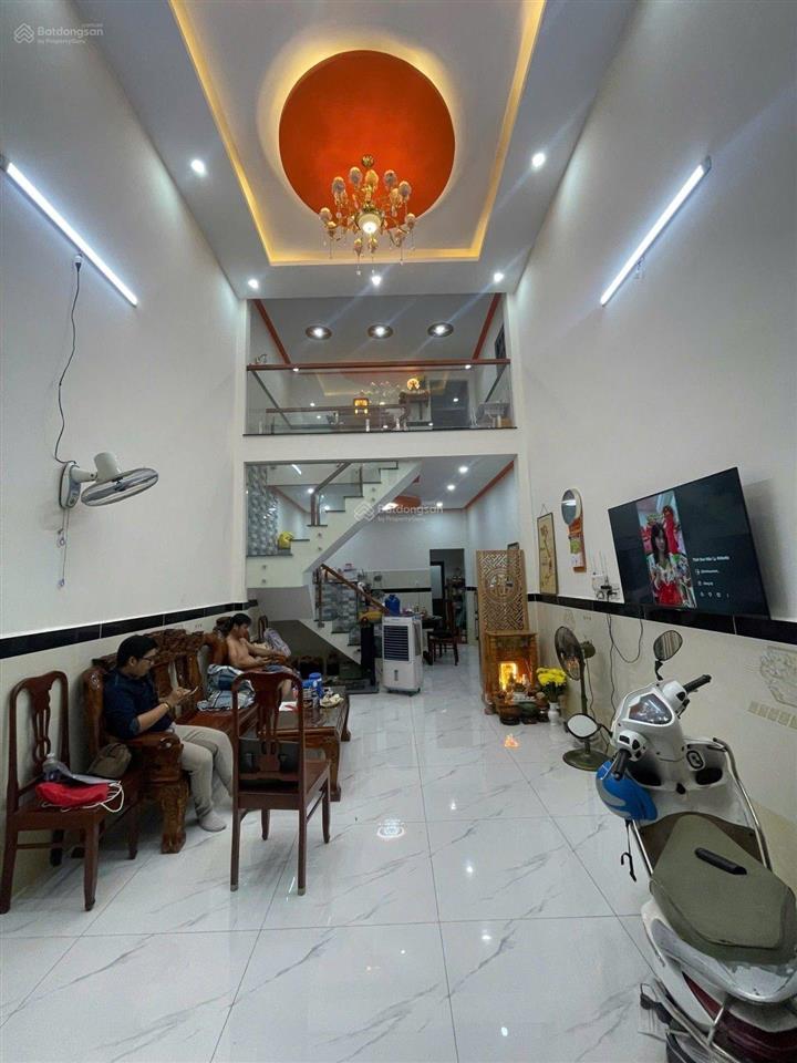 Nhà 2ty võ văn vân 56m shr, có sẵn dòng tiền 7tr/th