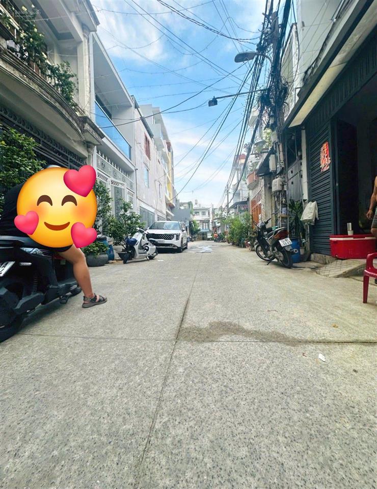 Hương lộ 2 hxh 8m cao ráo ngay lê văn quới  ngã tư 4 xã shr hoàn công đủ chỉ 5 tỷ