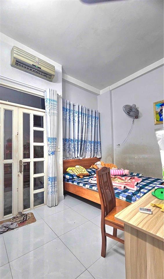 Nhà lê văn quới 40m², 3 tầng btct, hẻm xe hơi 6m thông, hoàn công đủ, gần chợ, trường, khu dân cư