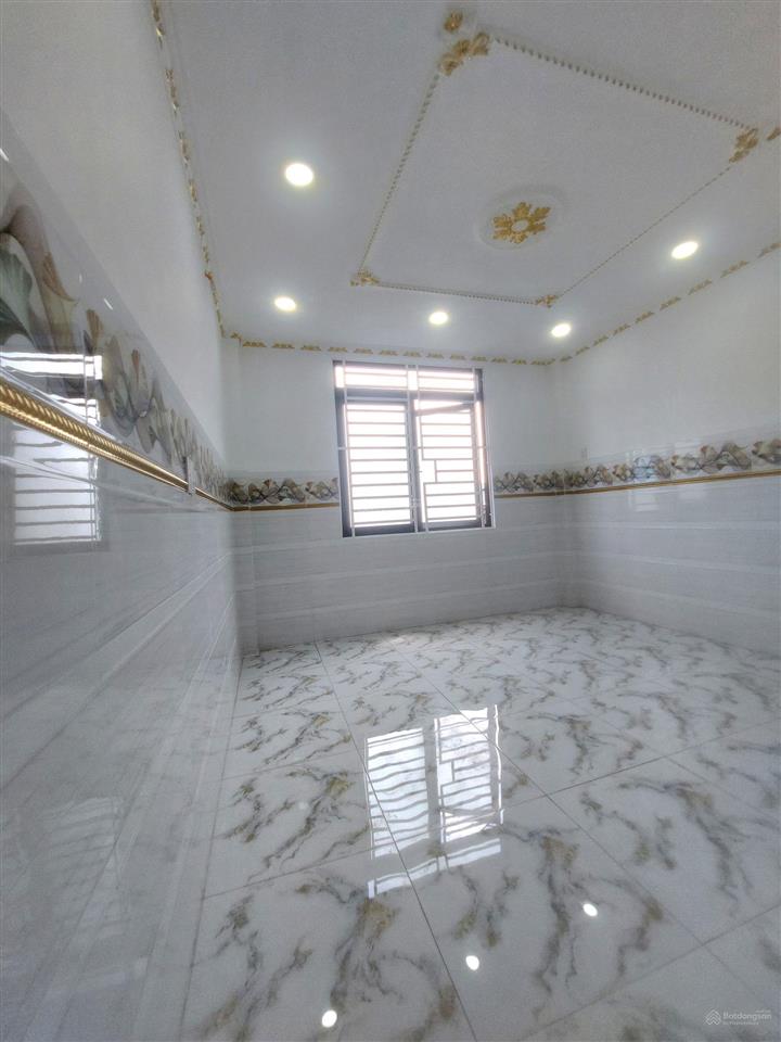 Chủ định cư mỹ cần bán gấp nhà khu tên lửa 100m2 kề aeonmall bình tân