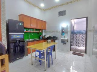 Chủ định cư mỹ cần bán gấp nhà khu tên lửa 100m2 kề aeonmall bình tân
