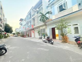 Cho thuê nhà đẹp đường 304, vũng tàu