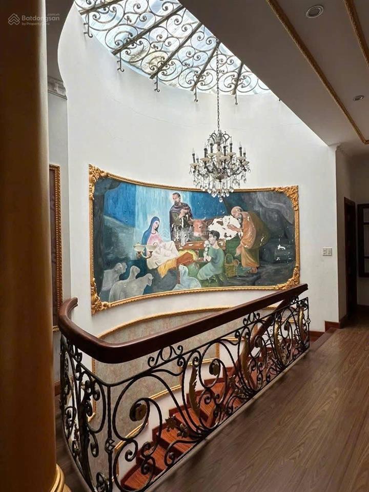 Cho thuê biệt thự sang trọng khu chí linh vũng tàu. giá thuê chỉ 25tr/tháng