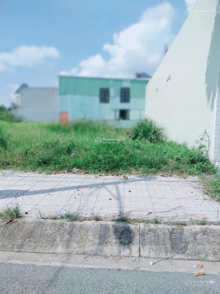 Chủ kẹt tiền bán gấp lô đất siêu đẹp dự án young town đức hòa long an, giá chỉ 1tỷ150 shr bank 70%