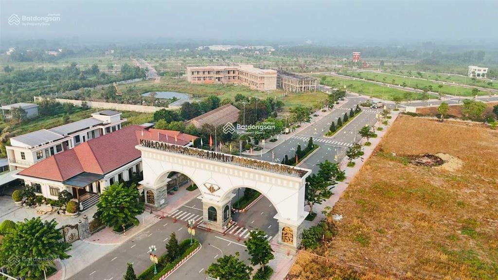 Chính chủ sang lỗ 300 triệu nền 90m2 tại dự án diamond city shr.  0384 452 ***