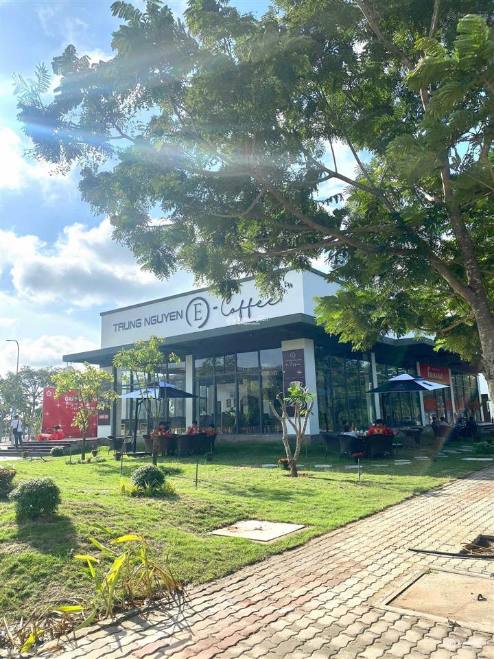 Chính chủ bán lỗ 85m2 dự án kdc lago centro, mt 824 bến lức, shr, có bank hỗ trợ 70%