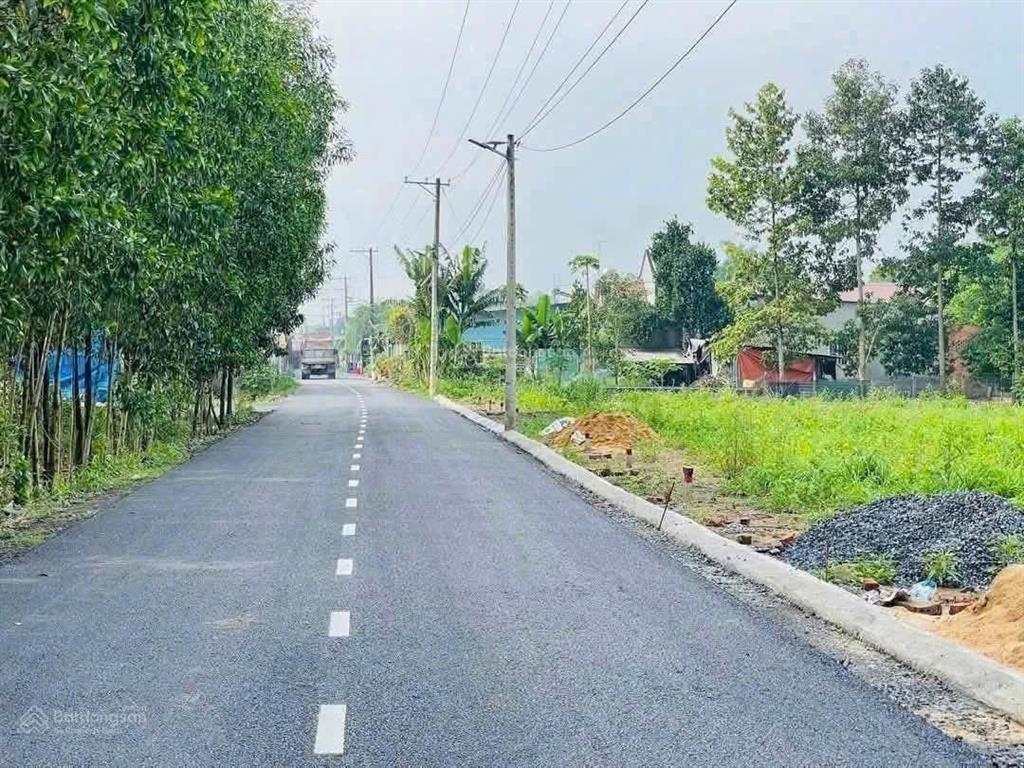 Bán đất nền dt 100m2 ở xã đồi 61,giá 2.85 tỷ, sổ hồng sẵn pháp lý rõ ràng