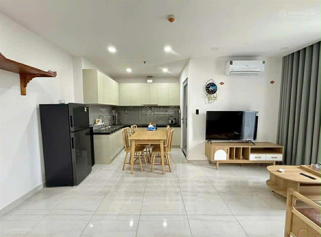 Hạ giá bán nhanh căn hộ nguyễn phúc nguyên q3, dt 70m2, 2pn2wc, sổ hồng sẵn