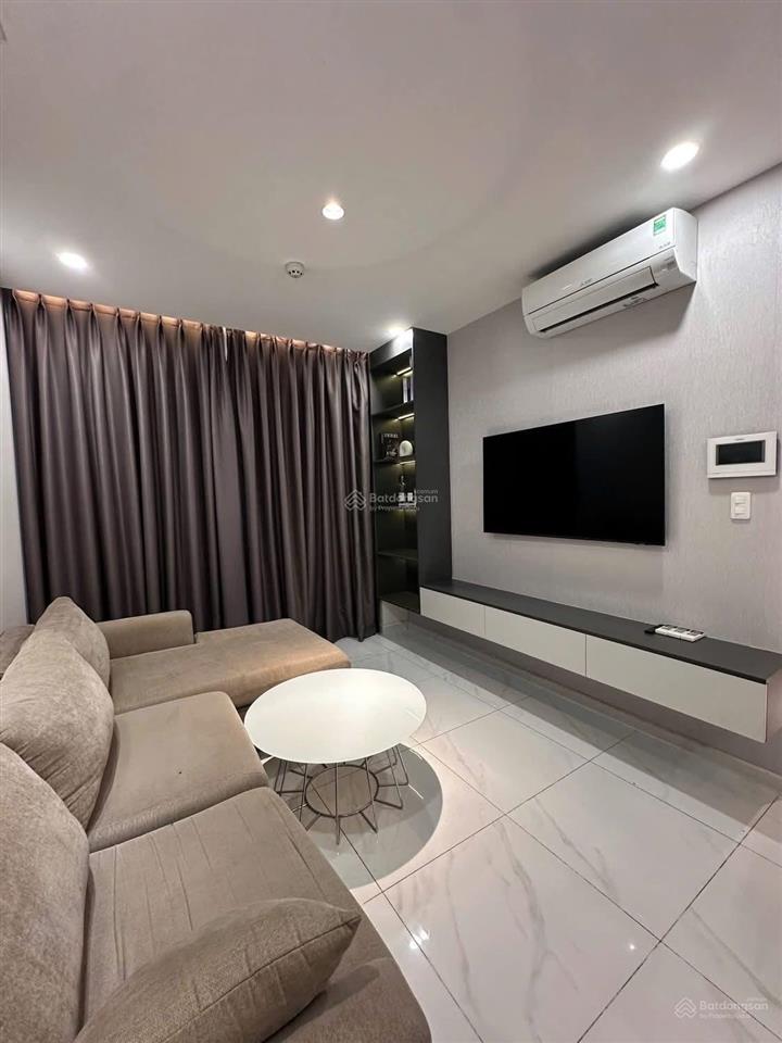 Hạ giá bán nhanh căn hộ goldora plaza h.nhà bè , giá 1.75 tỷ,dt 65m2,2pn 2wc, có sổ