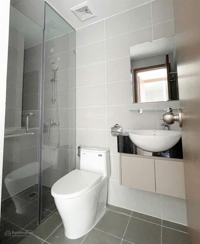 Hạ giá bán nhanh căn hộ goldora plaza h.nhà bè , giá 1.75 tỷ,dt 65m2,2pn 2wc, có sổ