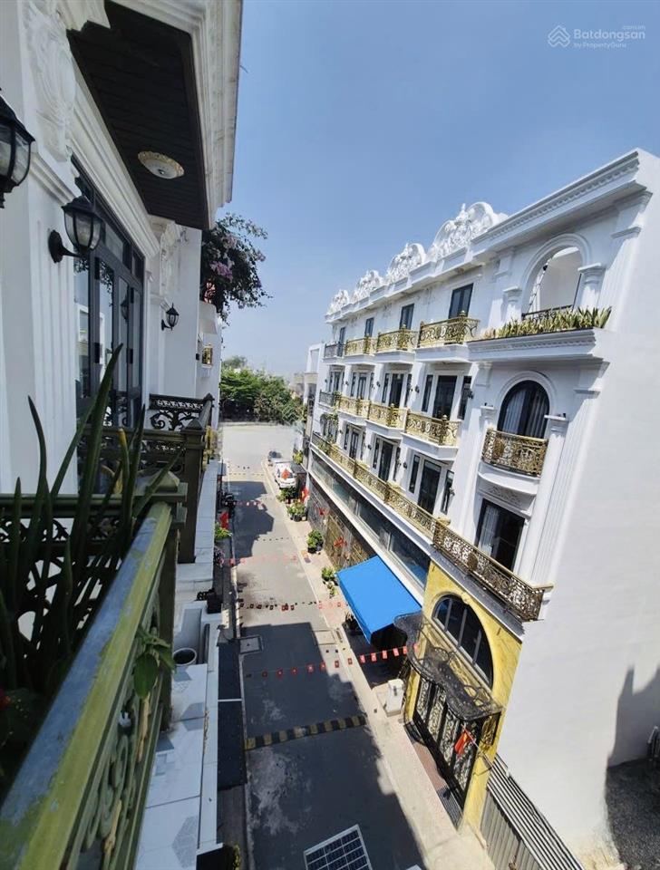 Nhà bán khu dân cư hoa sứ đc  189 đường 26 tháng 3 , p.bình hưng hòa , bình tân