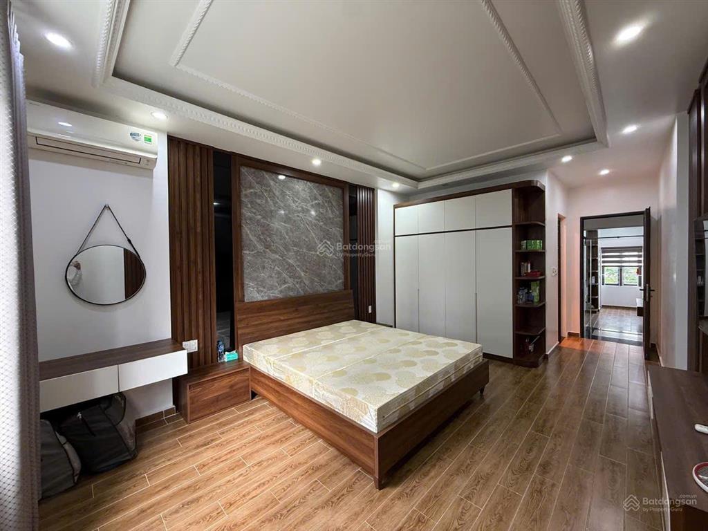 Siêu phẩm nhà 4 tầng tuyến 2 ngô gia tự, full nội thất cao cấp, đường 12m, vỉa hè 3m, chỉ 9 tỷ