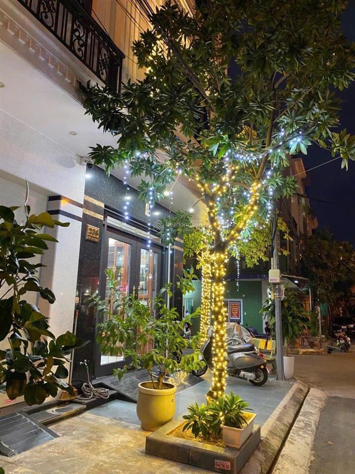 Siêu phẩm nhà 4 tầng tuyến 2 ngô gia tự, full nội thất cao cấp, đường 12m, vỉa hè 3m, chỉ 9 tỷ