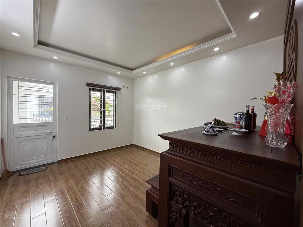 Siêu phẩm nhà 4 tầng tuyến 2 ngô gia tự, full nội thất cao cấp, đường 12m, vỉa hè 3m, chỉ 9 tỷ