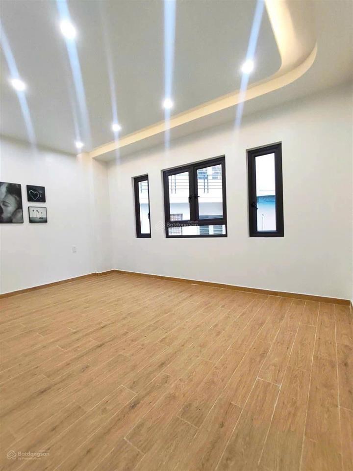 Giá tốt! bán nhà 4 tầng miếu hai xã, lê chân lô góc thoáng sáng 4 phòng ngủ chỉ 3,68 tỷ