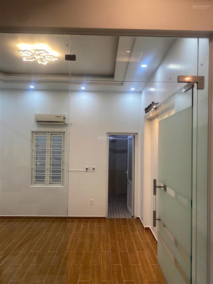 Nhà dân xây, khu thư trung, văn cao, hải phòng, 5pn khép kín, khe thoáng 1m, dòng tiền 15tr/th