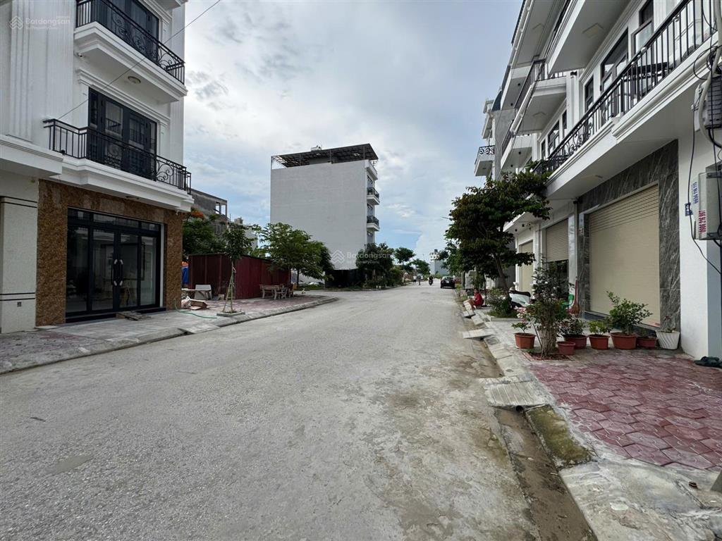 Bán nhà 4 tầng tđc a1  1 tam kỳ, lê chân, hải phòng nhà mới, gara ô tô, giá 6,5 tỷ