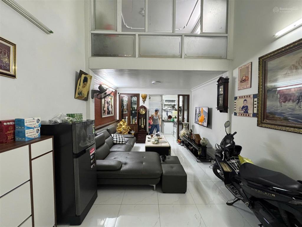 Bán nhà hoàng quý, gần tô hiệu, lê chân | 40m² | 3 phòng ngủ | sổ đỏ chính chủ | giá 3,5 tỷ