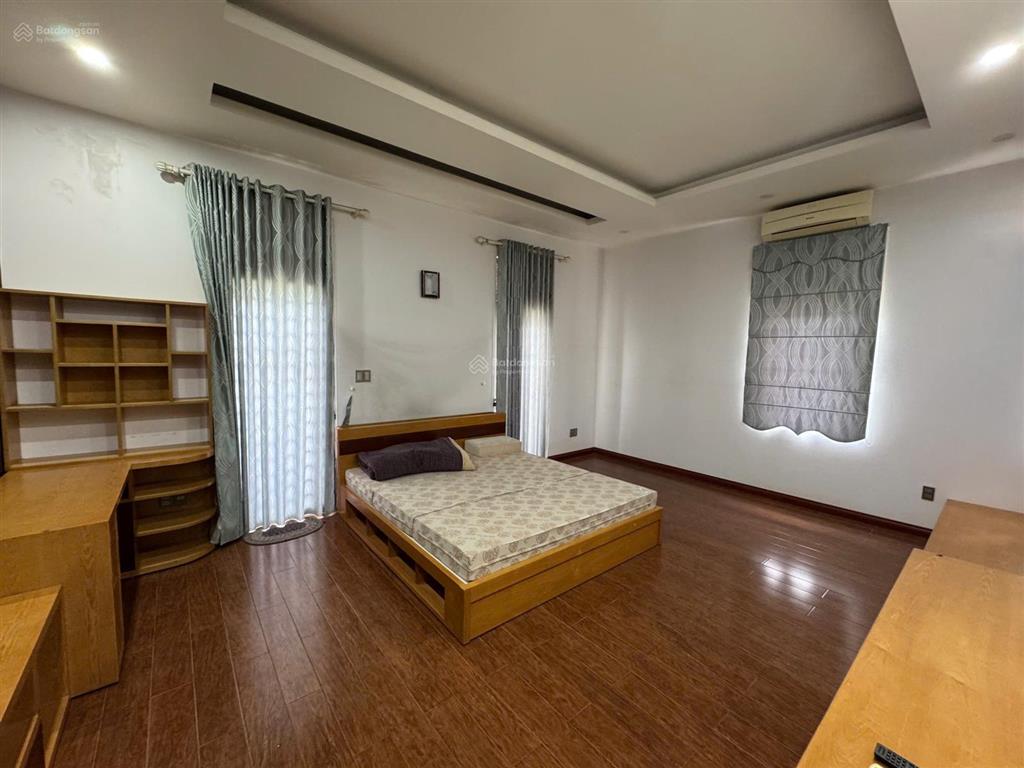 Cho thuê biệt thự sân vườn 500m² lê hồng phong, bể bơi riêng, 6pn, có văn phòng, chỉ 50 triệu