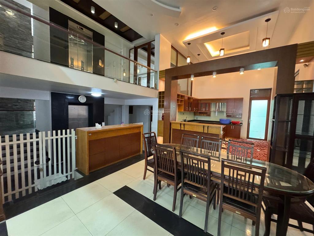Cho thuê biệt thự sân vườn 500m² lê hồng phong, bể bơi riêng, 6pn, có văn phòng, chỉ 50 triệu
