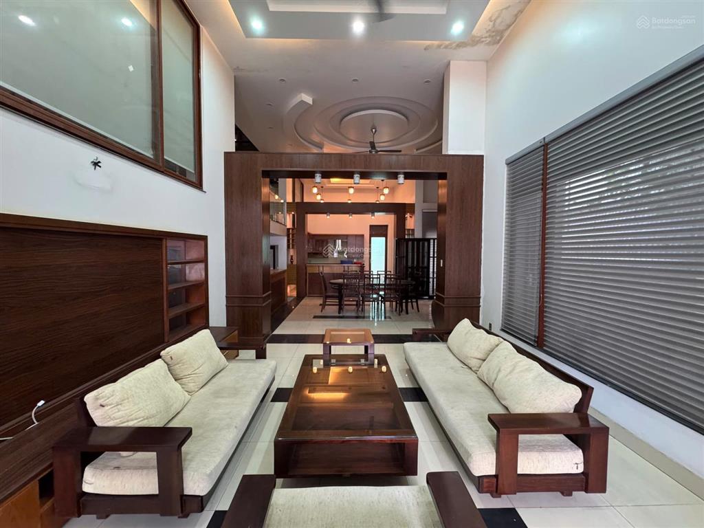 Cho thuê biệt thự sân vườn 500m² lê hồng phong, bể bơi riêng, 6pn, có văn phòng, chỉ 50 triệu