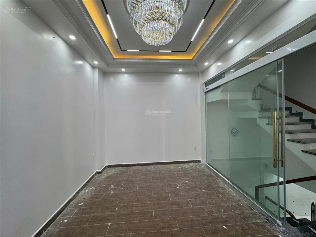 Bán nhà mới lô góc tđc sao sáng, ngô gia tự. đường 14m, gara ô tô, chỉ 8,2 tỷ