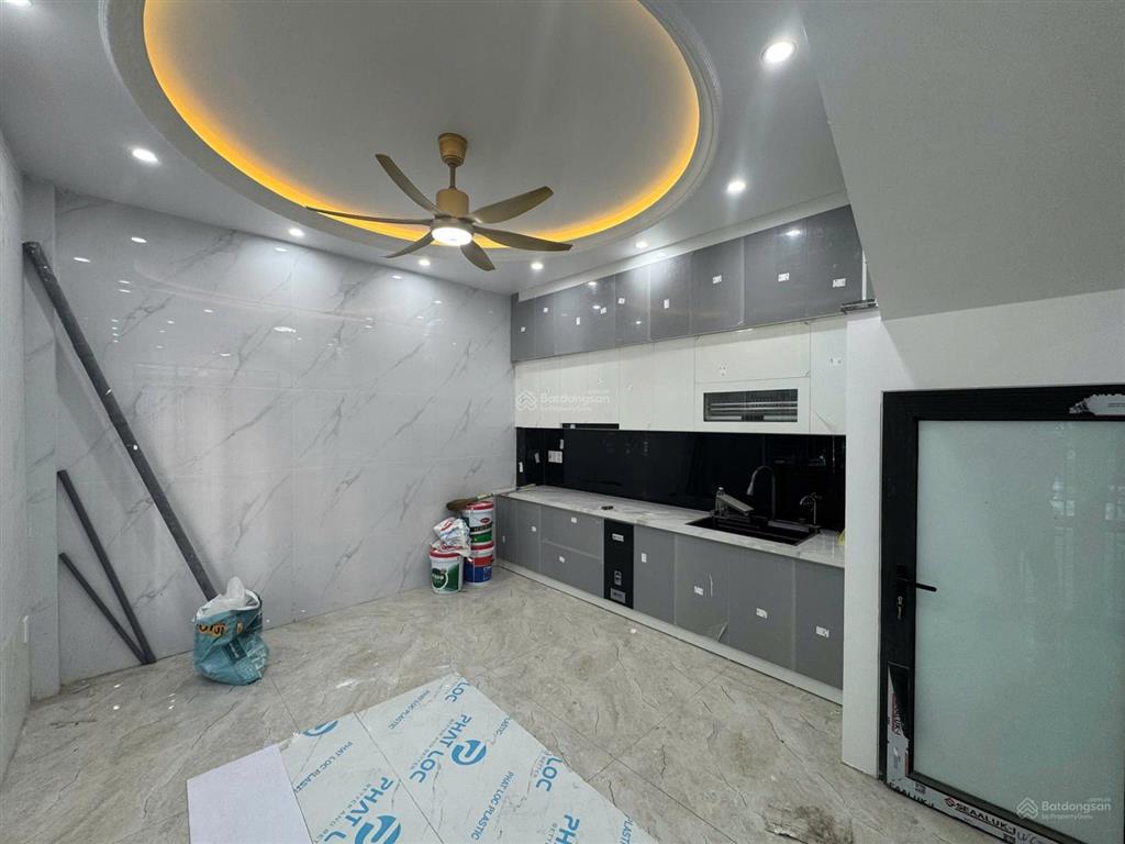Bán nhà mới lô góc tđc sao sáng, ngô gia tự. đường 14m, gara ô tô, chỉ 8,2 tỷ