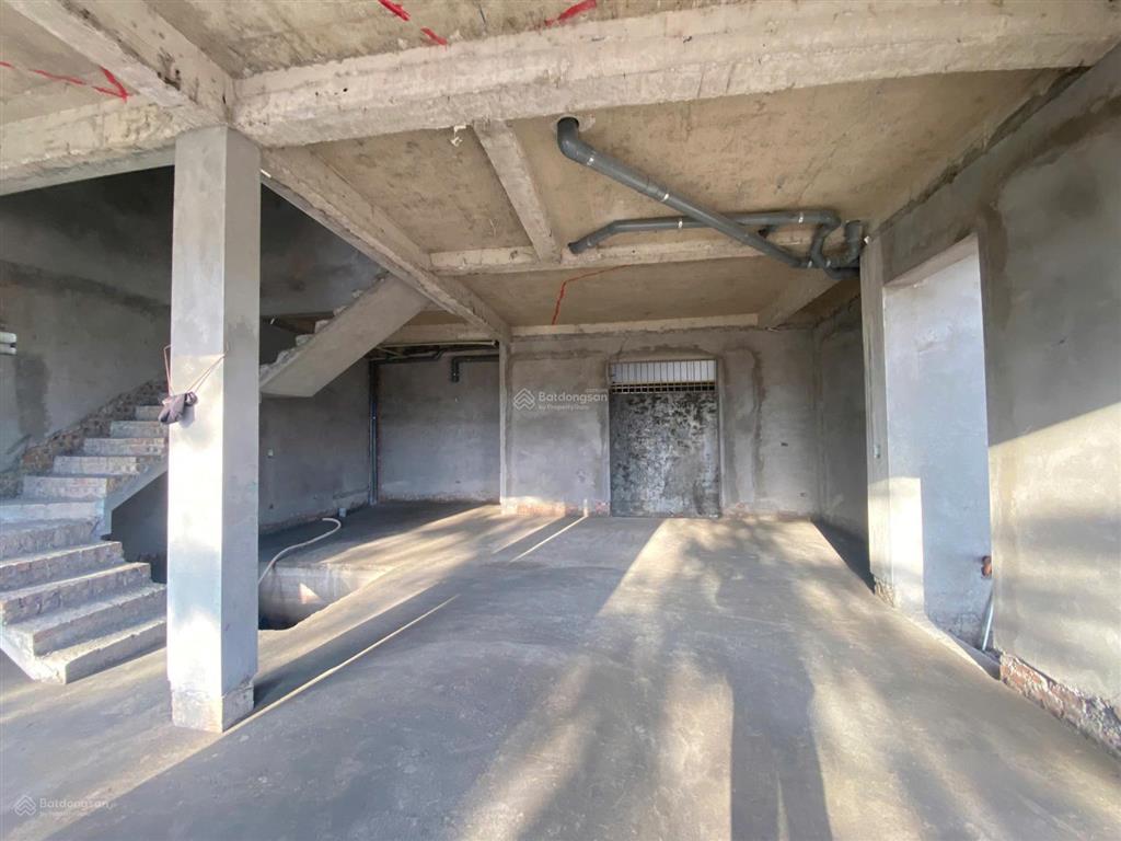 Bán biệt thự khu sao đỏ lê hồng phong  130m²  thang máy  gần sân bay cát bi