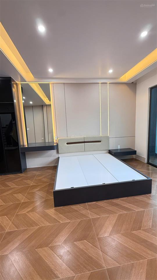 Biệt thự xây mới gần vườn hồng  76m² mt 9m  full nội thất  chỉ 6,5 tỷ
